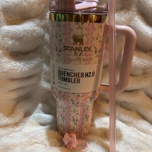 Stanley x Love Shack Fancy 40 oz Blooming Heirloom Quencher Pink Tumbler, New